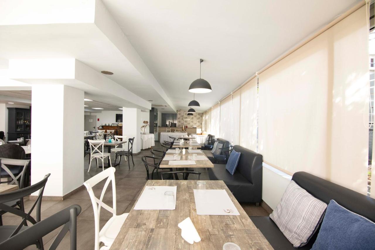 Galaxy Hotel Атина Екстериор снимка