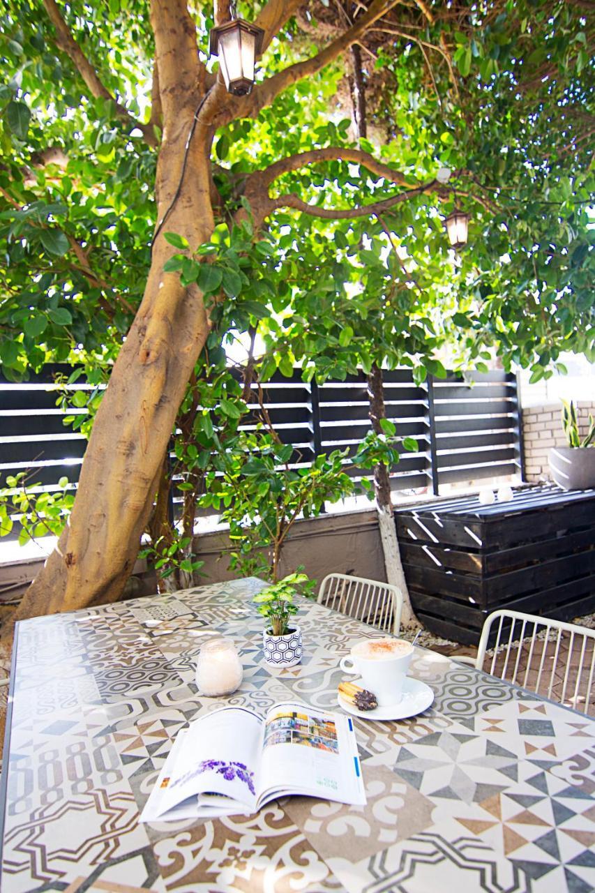 Galaxy Hotel Атина Екстериор снимка